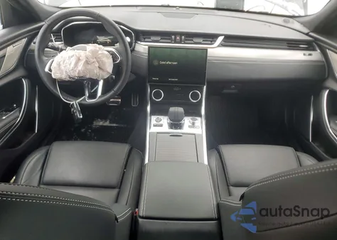 2024 Jaguar Xf R-Dynamic Se z USA, uszkodzony, nr VIN SAJBL4GXXRCY97559